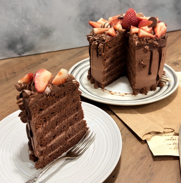 Chocolate Cake 18 cm