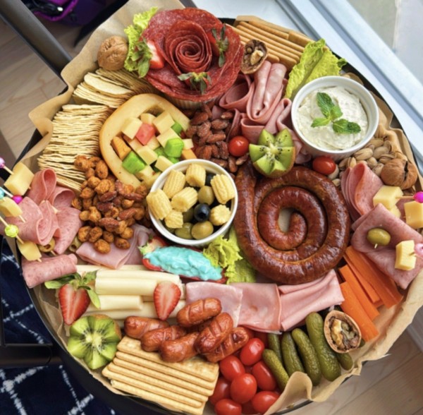 charcuterie board 4